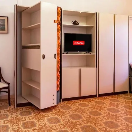 Apartment Diano 200 M From The Sea E Parking